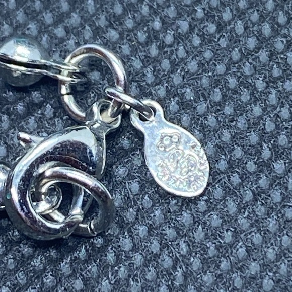 2 Necklaces for 1 Price Premier Design - Picture 8 of 9